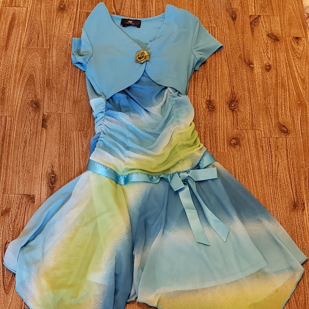 Girls dress, size 8